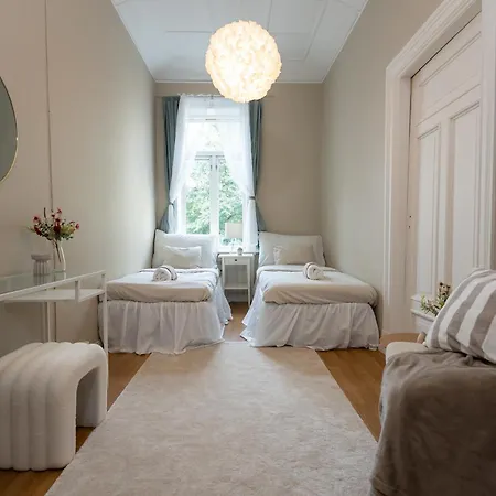 Folk- Living Hostel Oslo